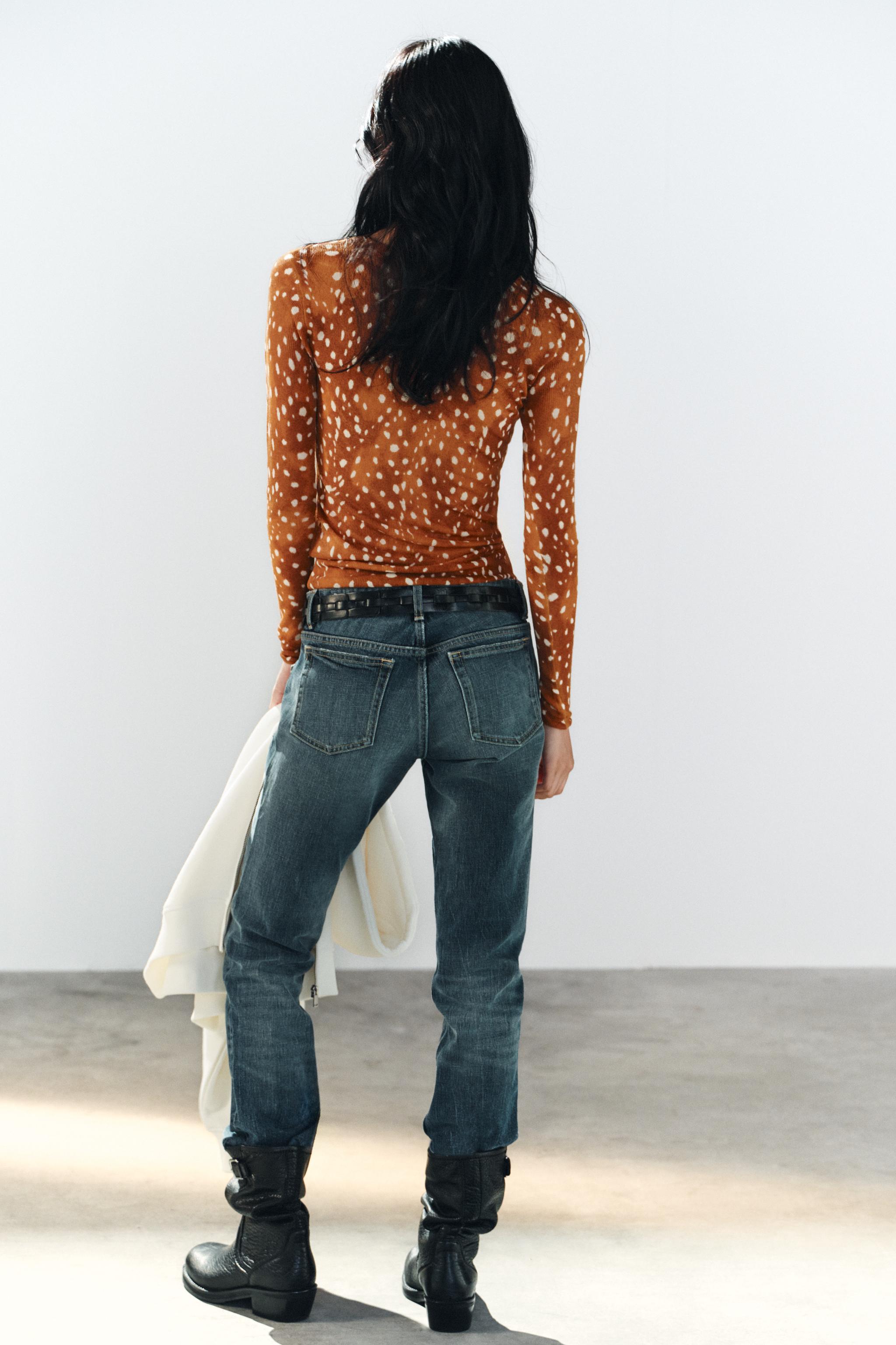 ANIMAL PRINT KNIT TOP