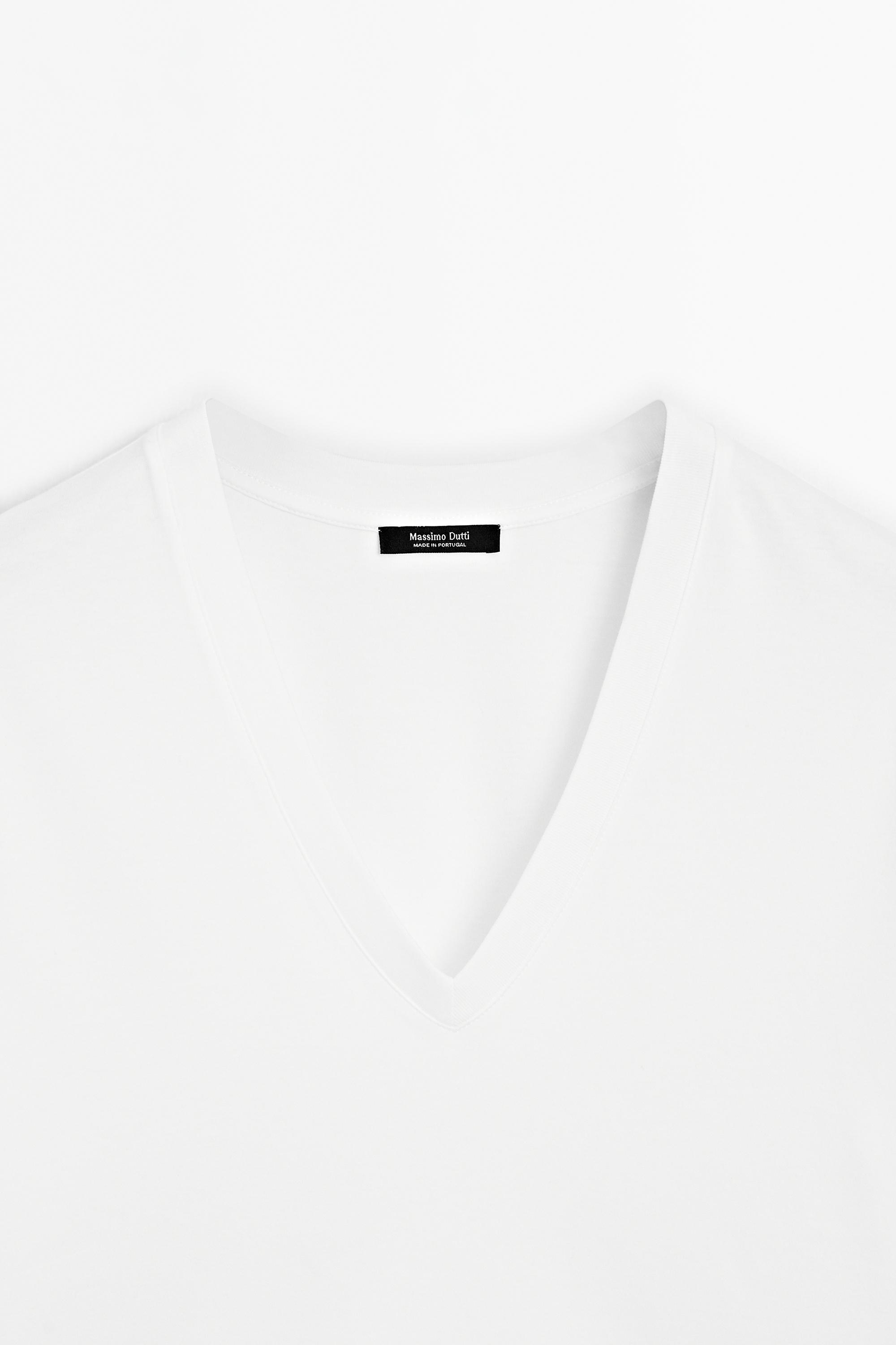 100% cotton interlock V-neck T-shirt