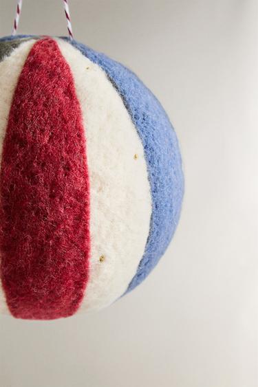 MULTICOLOURED FELT BAUBLE CHRISTMAS TREE DECORATION - Multicoloured by Zara - Image 2