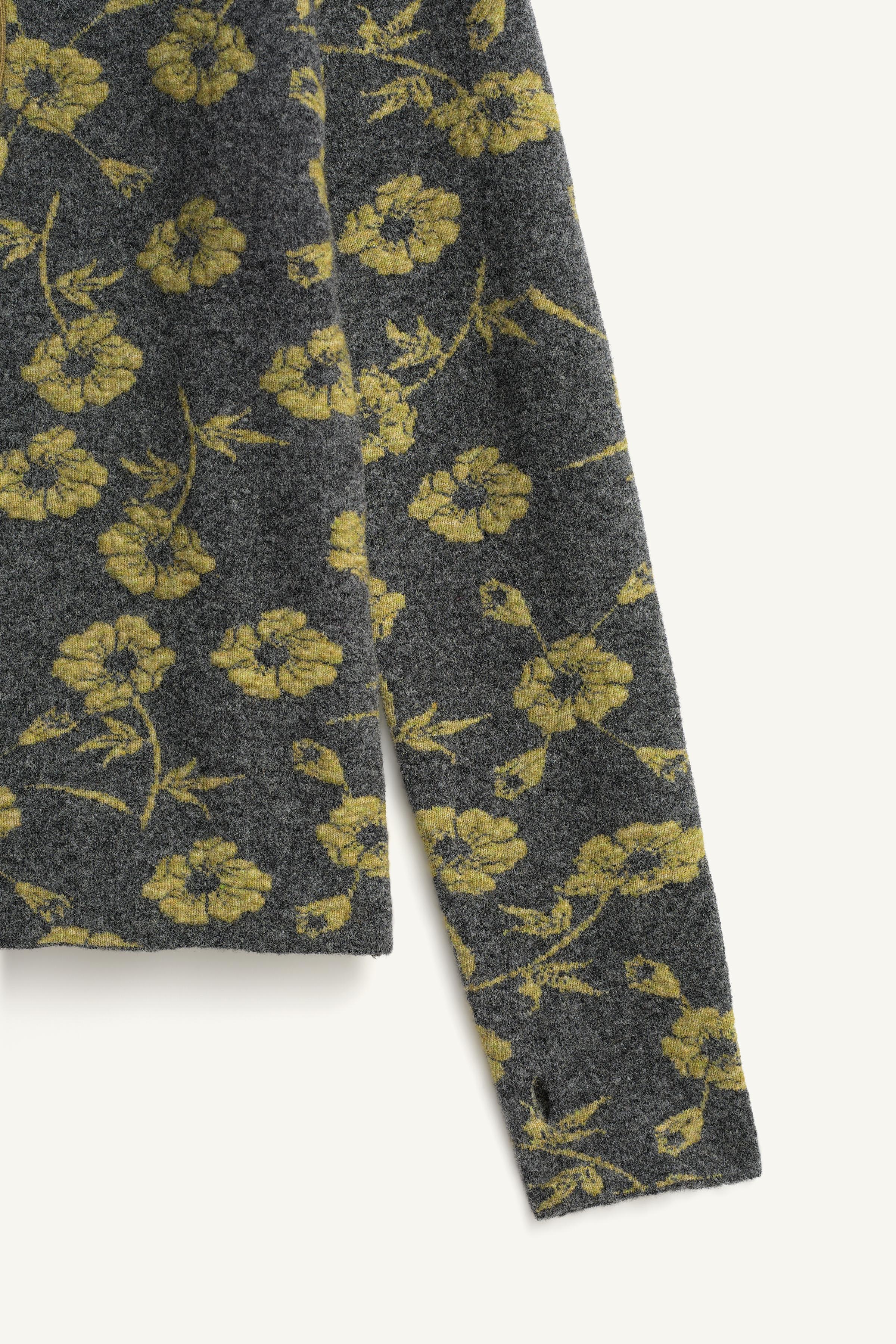 LIMITED EDITION FLORAL JACQUARD POLO COLLAR SWEATER