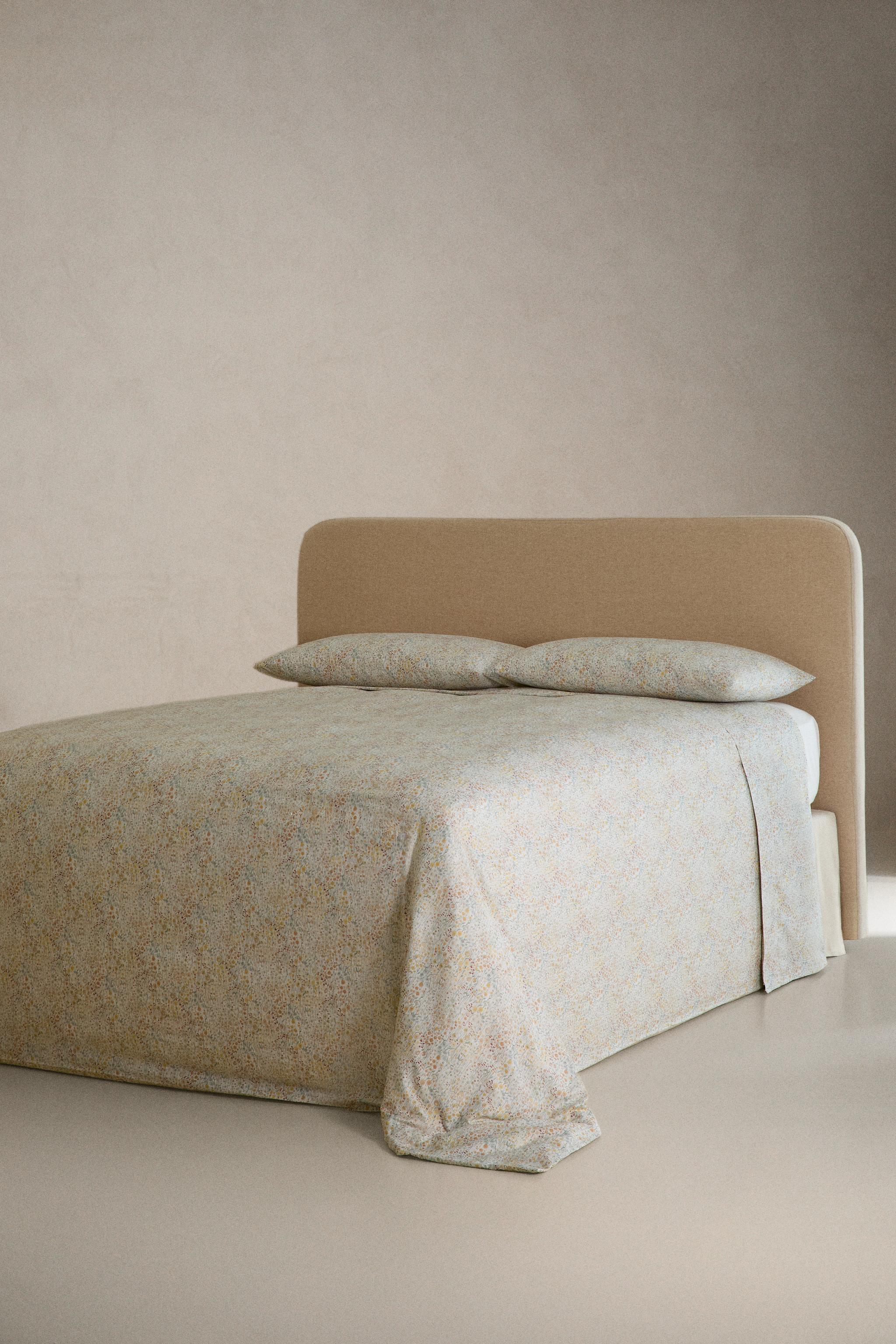 MINI FLORAL PRINT SATEEN FLAT SHEET — Oyster-white