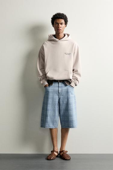 SUDADERA RELAXED FIT CAPUCHA TEXTOS - Beige claro de Zara - Imagen 0