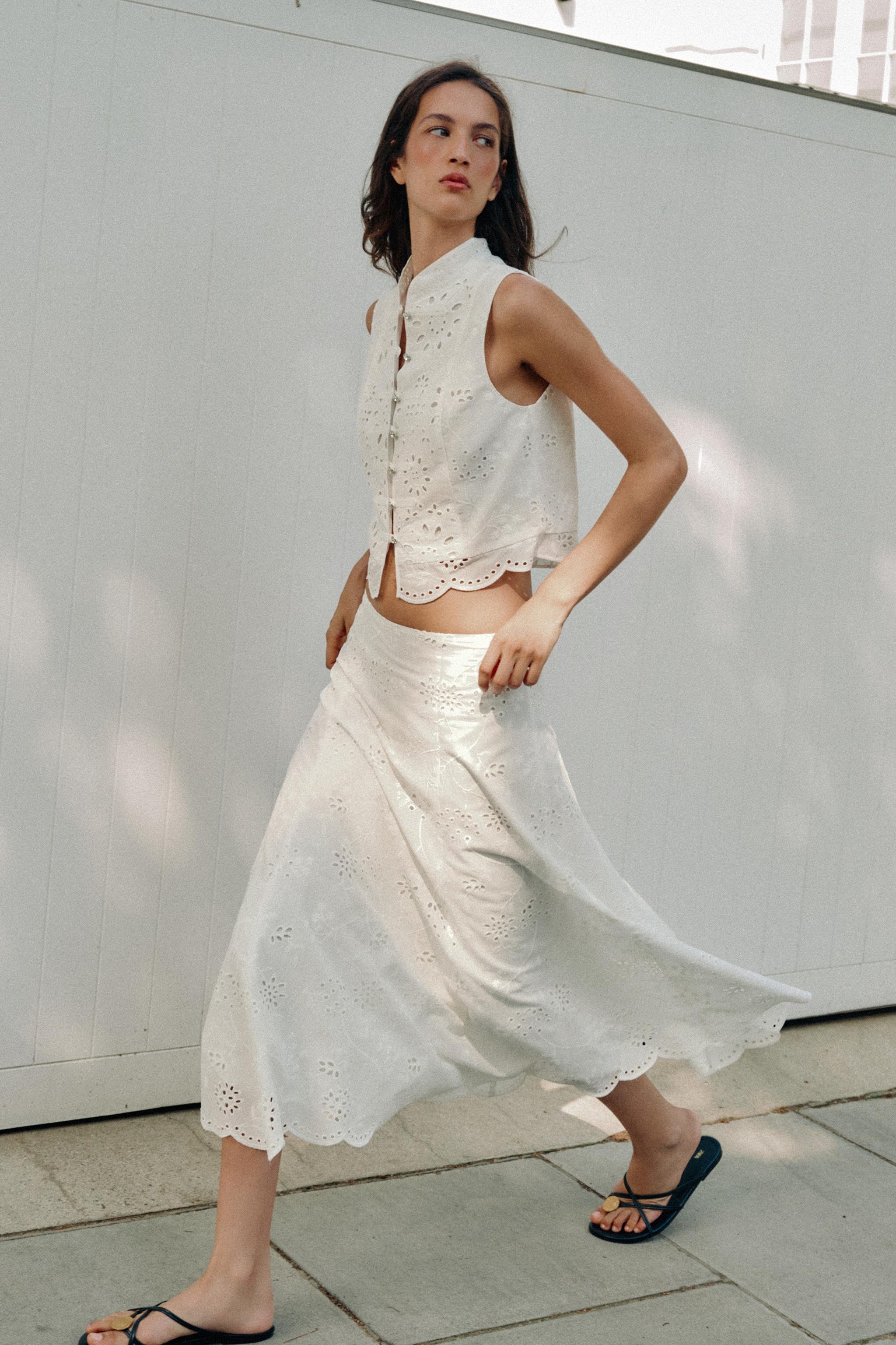 EMBROIDERED EYELET MIDI SKIRT — White