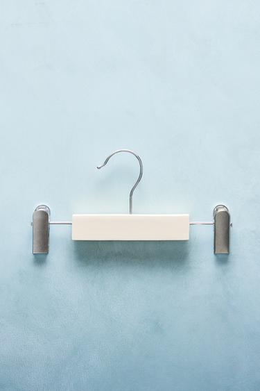 PACK OF CHILDREN’S WOODEN HANGERS WITH CLIPS (PACK OF 3) - Oyster-white by Zara - Image 0