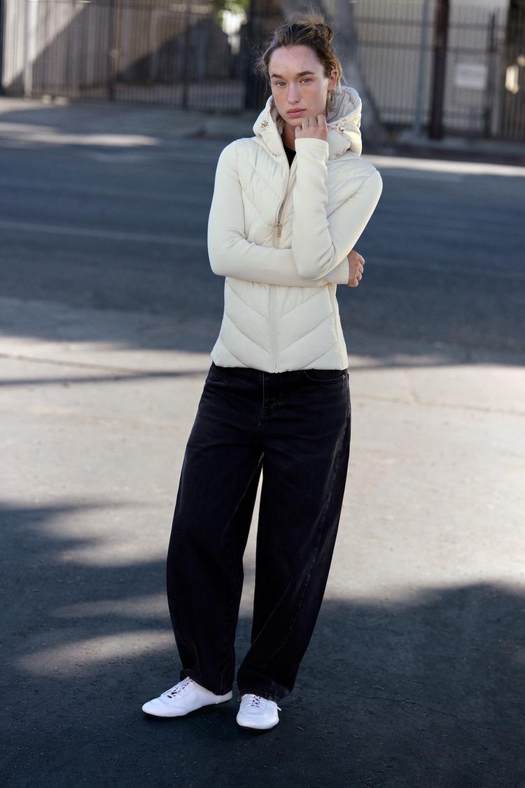 HOODED CONTRAST PUFFER JACKET
