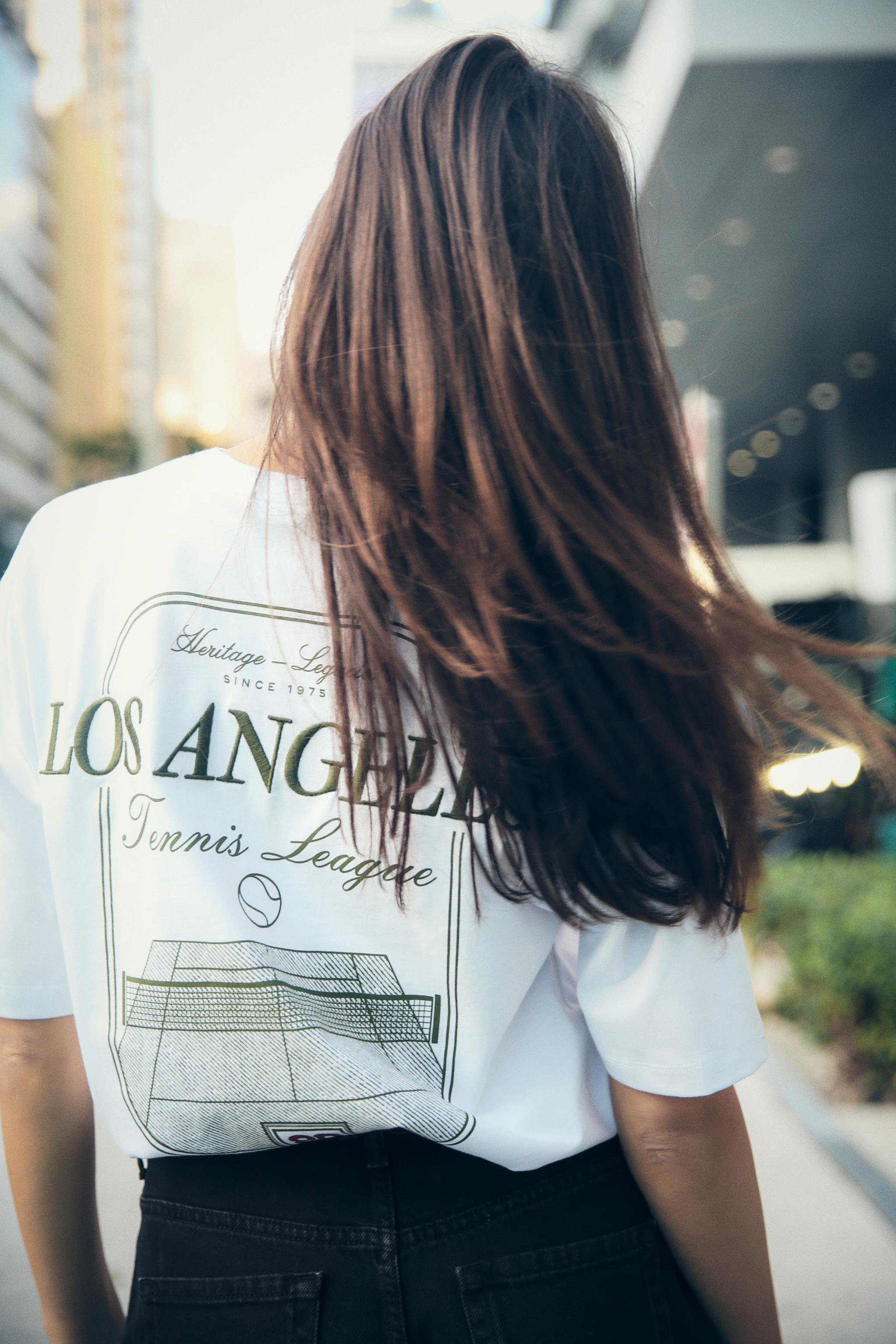 コントラストテキスト Tシャツ - ホワイト | ZARA Japan / 日本