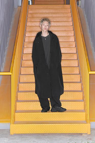 Zara OVERSIZE 版型派克外套 - 黑色