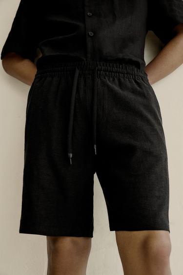 VISCOSE/LINEN RELAXED FIT BERMUDA SHORTS - Black by Zara