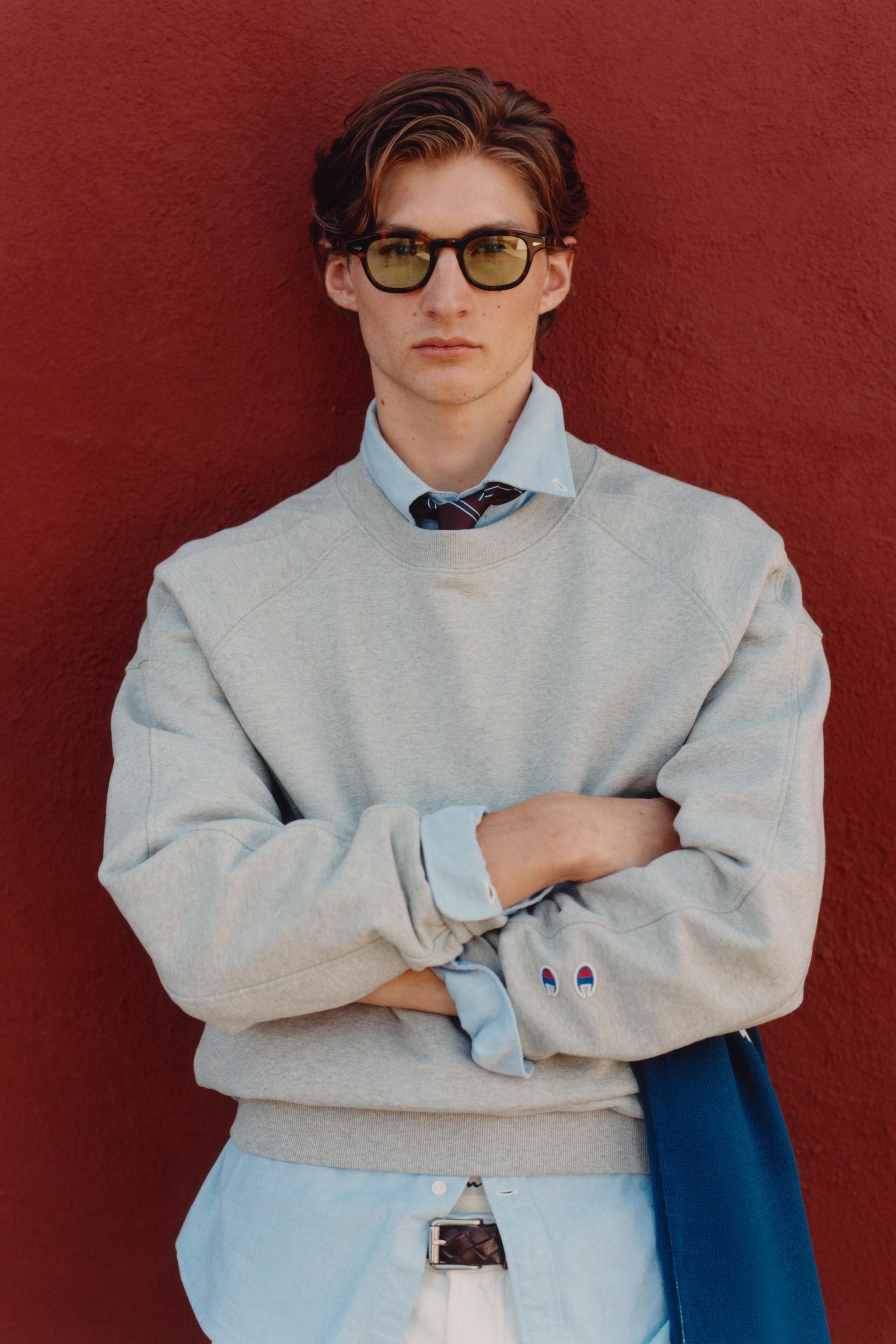 CHAMPION × ZARA スウェット CHAMPION ® X ZARA QUARTER-ZIP SWEATSHIRT - Navy blue | ZARA