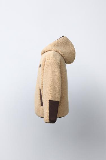 BLOUSON EFFET MOUTON À CAPUCHE - Écru de Zara