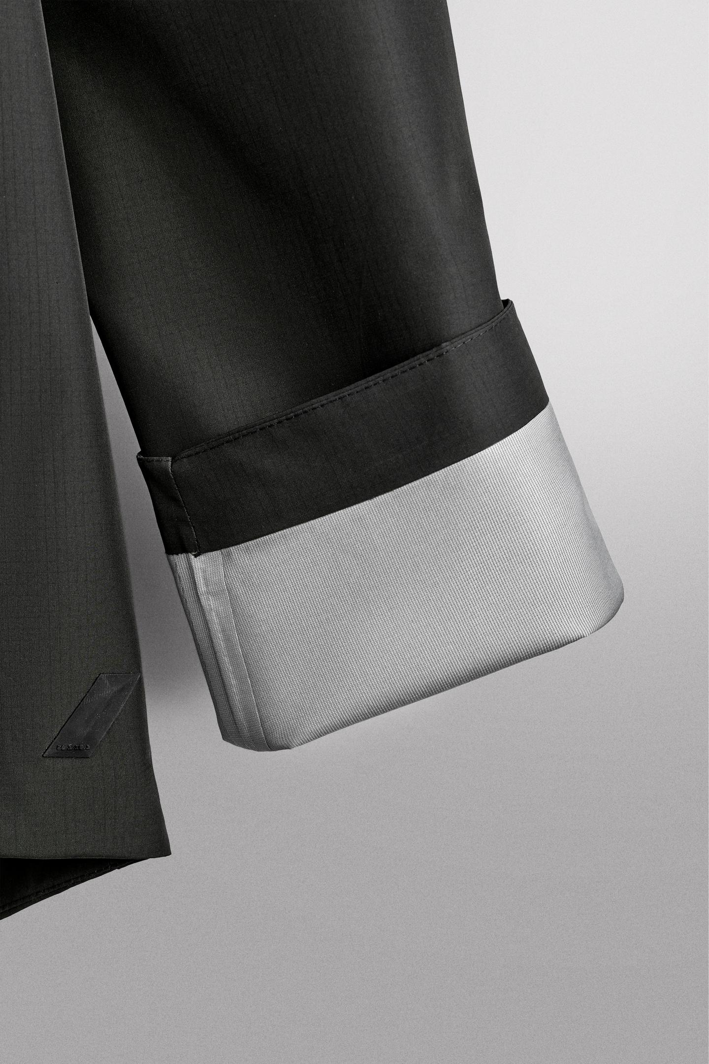 Мужская куртка Zara Waterproof Technical, цвет: Чёрный — фото 6