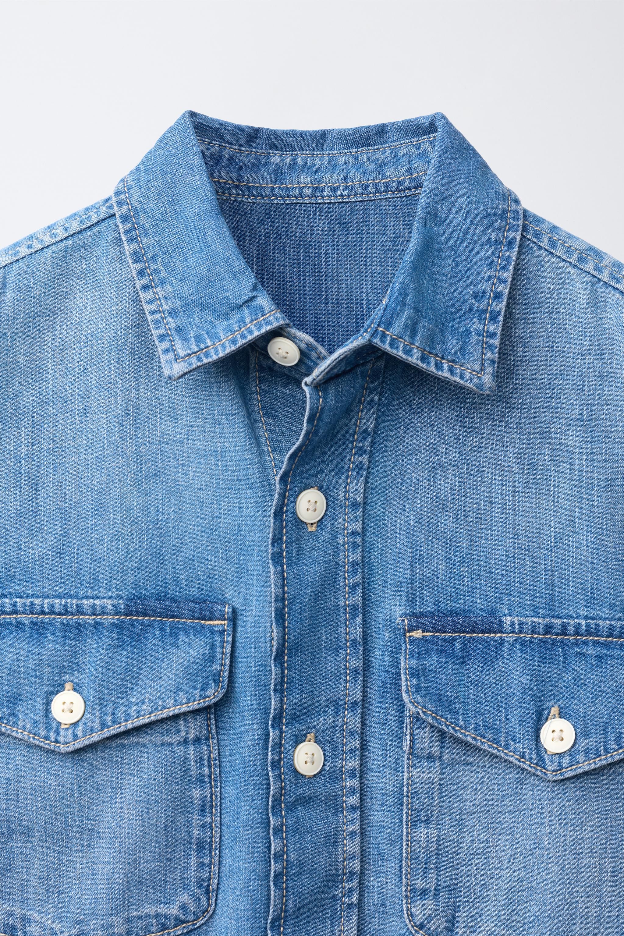 CHEMISE EN DENIM À POCHES