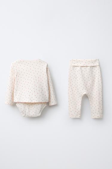 ENSEMBLE VESTE, BODY ET LEGGING À IMPRIMÉ CŒURS - Rose pastel de Zara - Image 1
