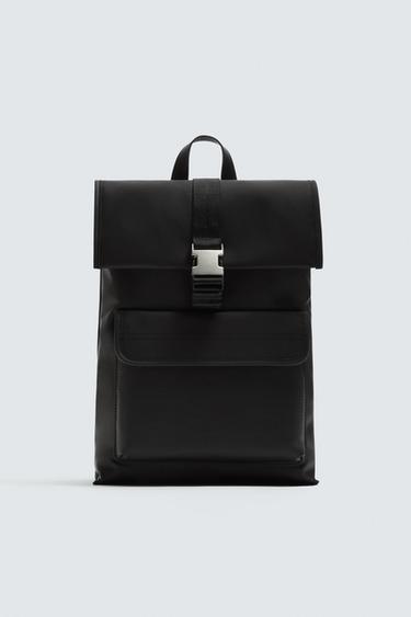 MOCHILA ENGOMADA SOLAPA - Negro de Zara