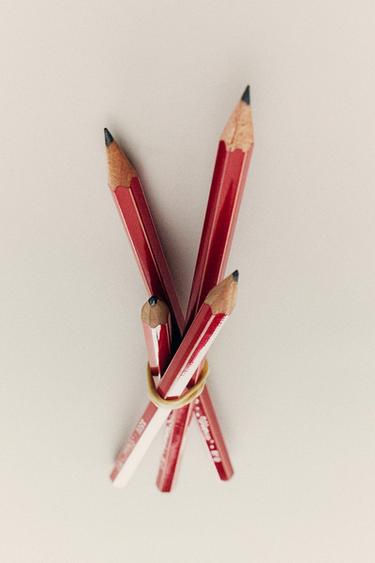 PACK OF VIARCO VINTAGE WOODEN PENCILS - Red by Zara