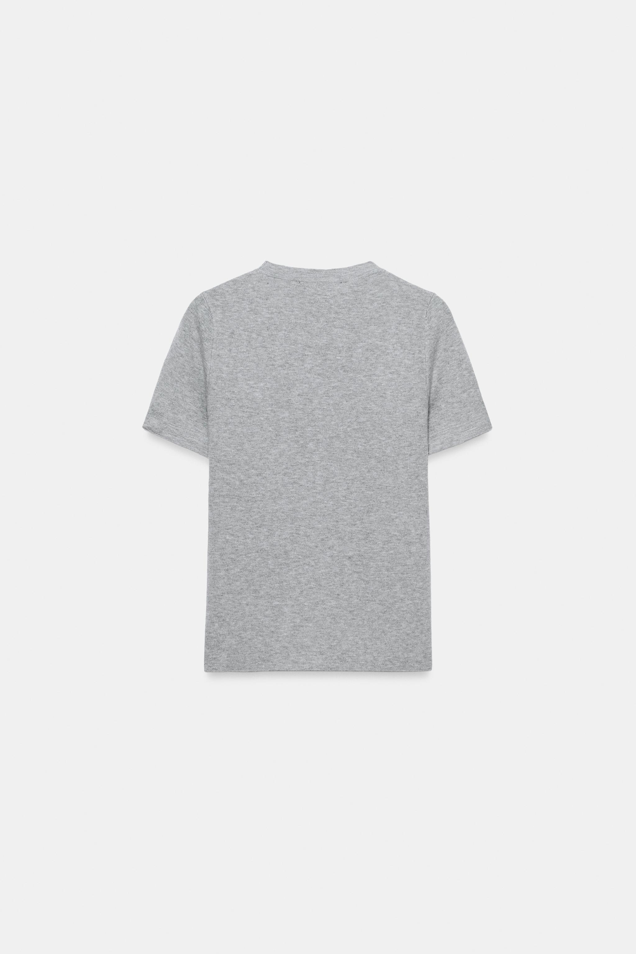 TOP EN MAILLE TOUCHER DOUX