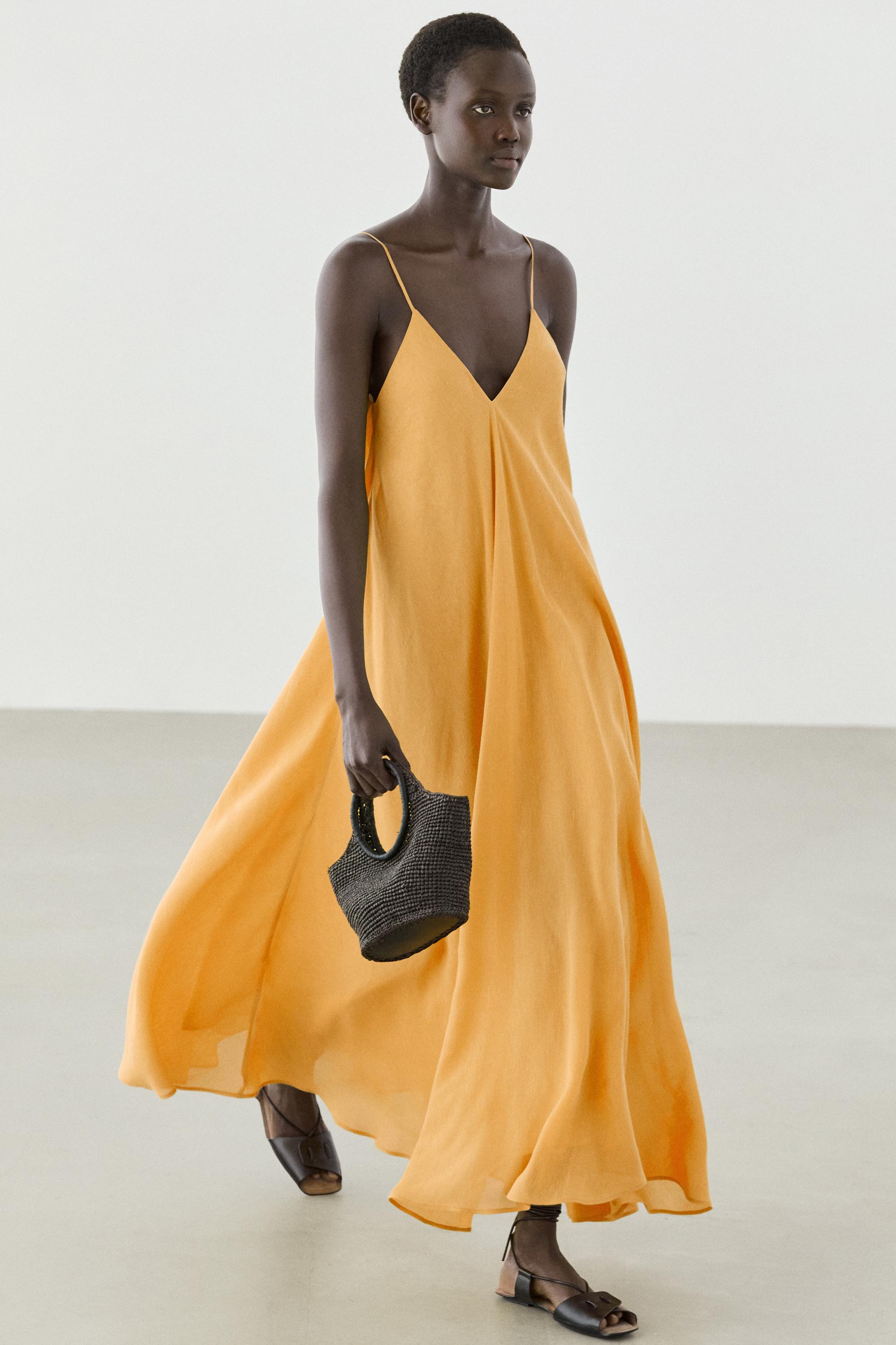 Linen blend flowing V-neck dress — Yellow