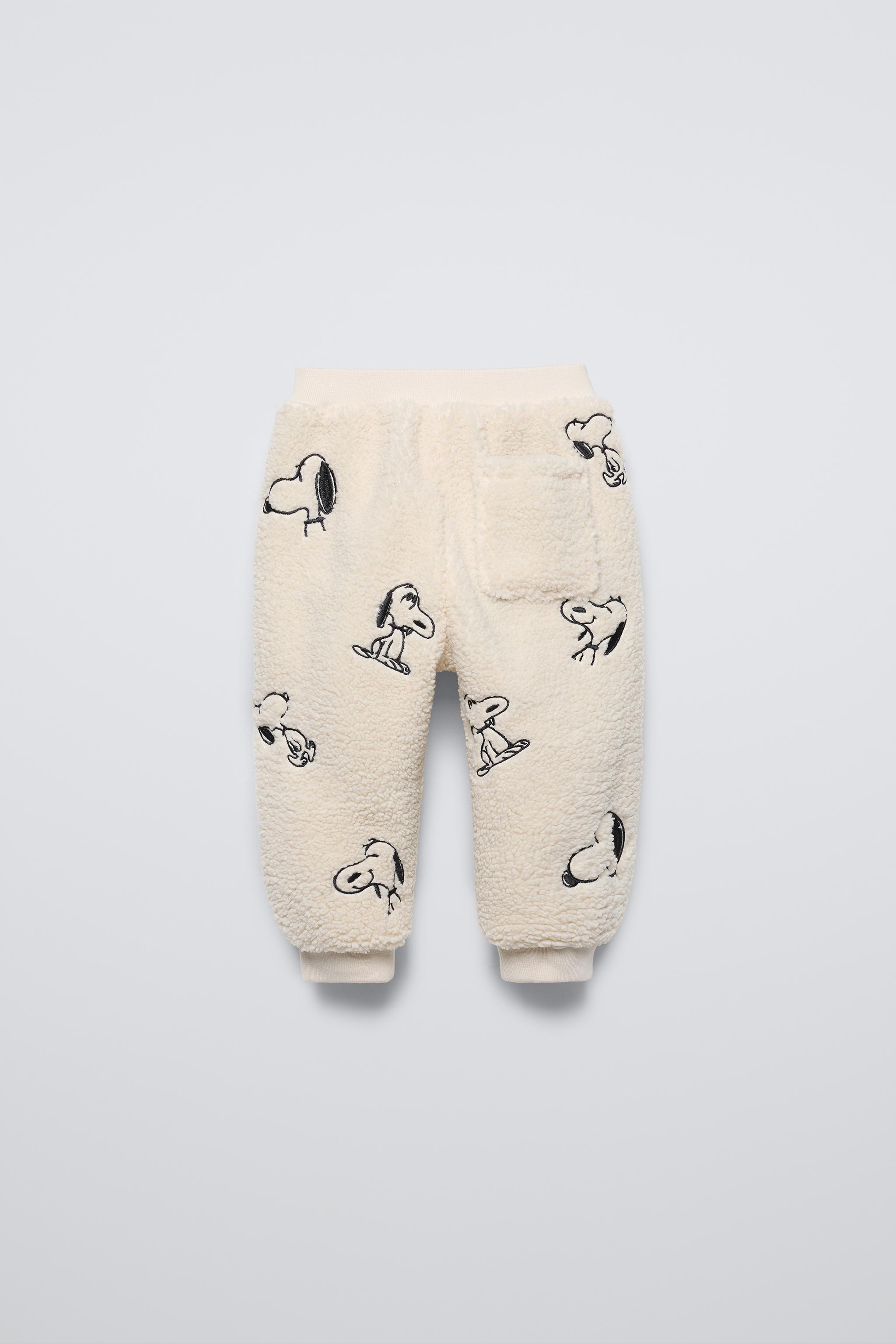 ZARA selling SNOOPY PEANUTS™ SWEATSHIRT & JOGGER SET