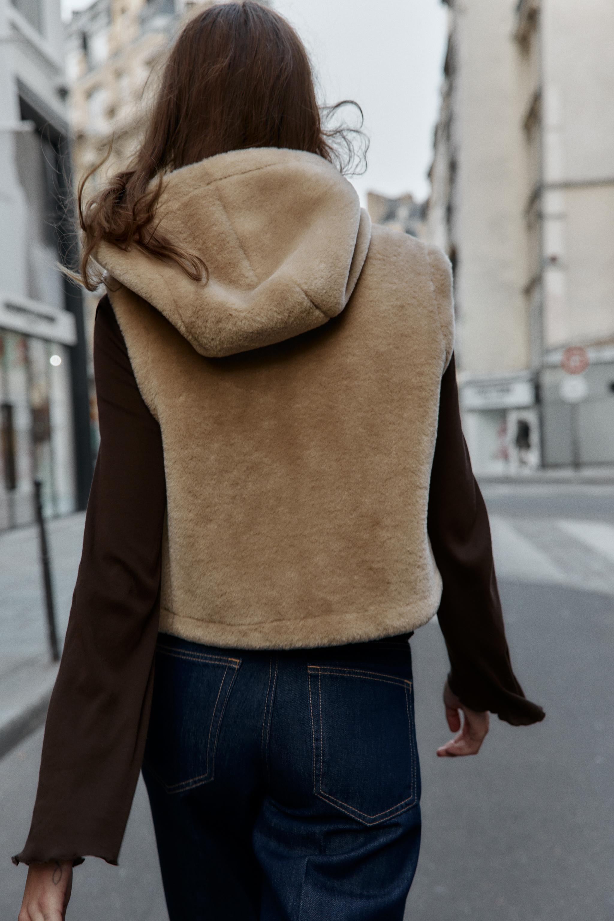 ボア生地トグルボタンベスト - ゴールデンブラウン | ZARA Japan / 日本