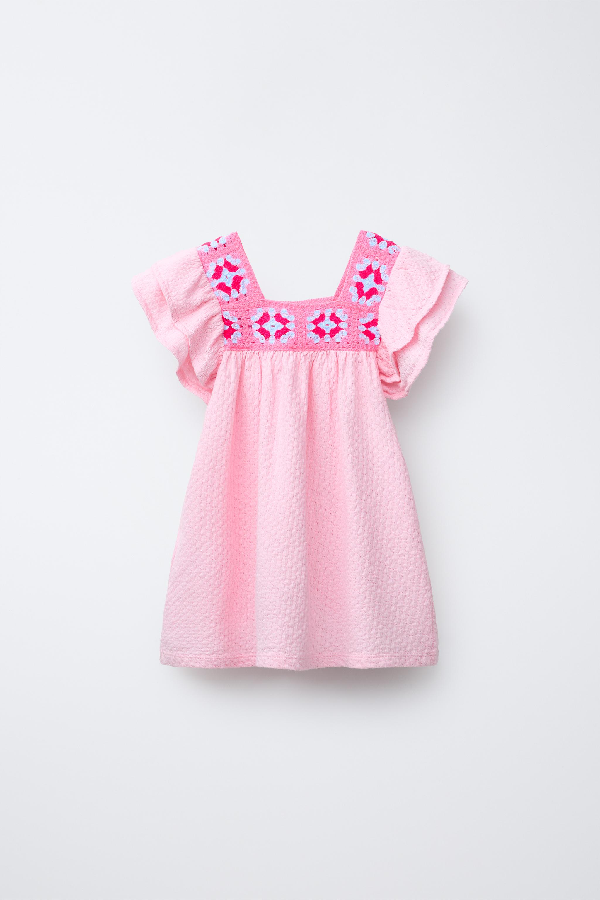 ROBE STRUCTURÉE CROCHET