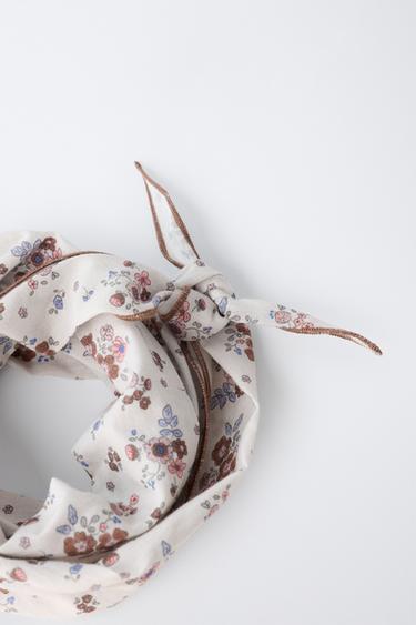FLORAL PRINT BANDANNA - Ecru by Zara