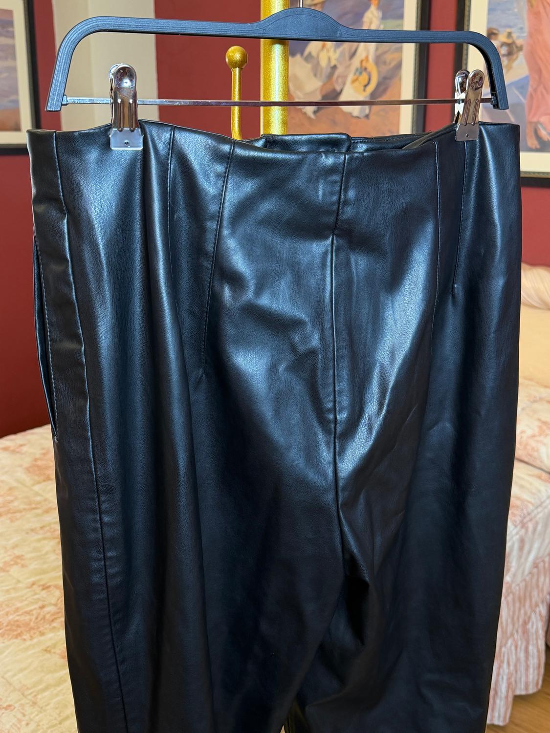 HIGH-RISE FAUX LEATHER TROUSERS - Image 5