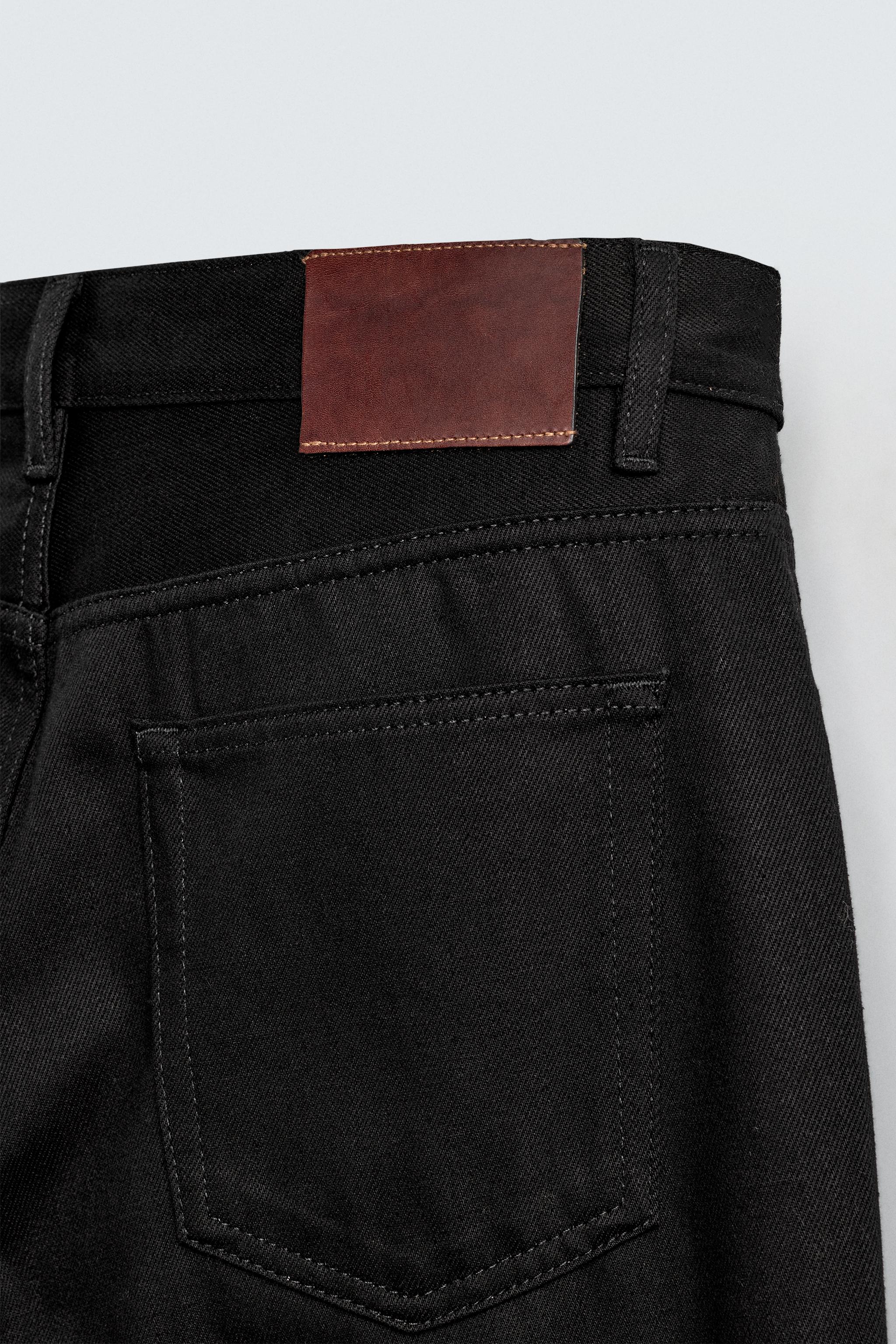 STRAIGHT FIT JEANS