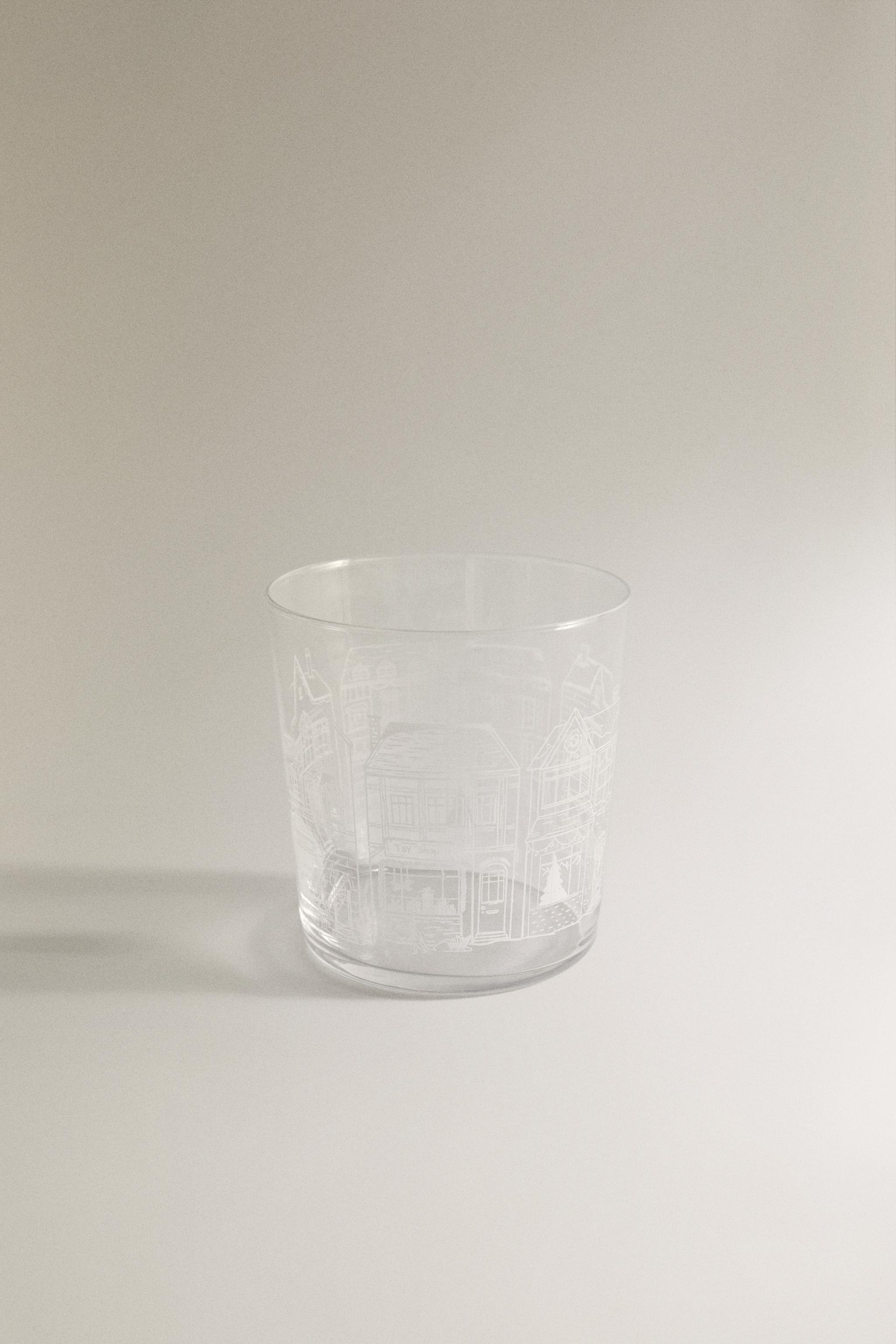CHRISTMAS GLASS TUMBLER WITH HOUSE PRINT