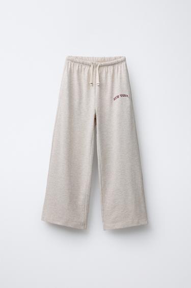 PANTALÓN FELPA HEAVY WIDE LEG BORDADO - Arena / Vigoré de Zara