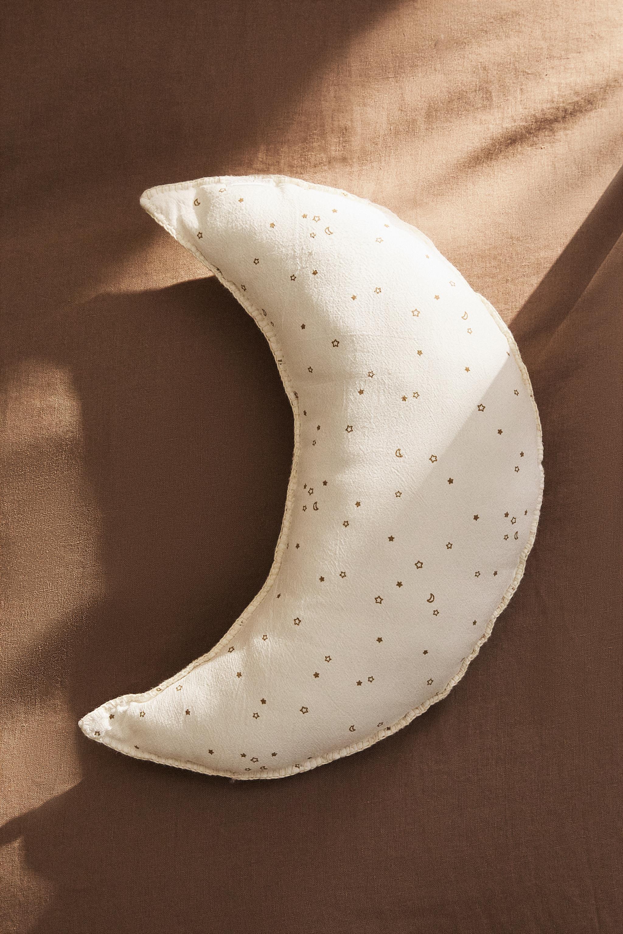 CHILDREN S MOON CUSHION White ZARA Ireland