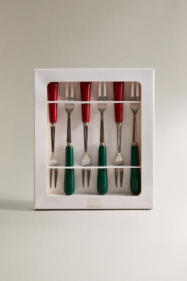PACK OF CERAMIC CHRISTMAS COCKTAIL PICKS (PACK OF 6) - Red by Zara - Image 3