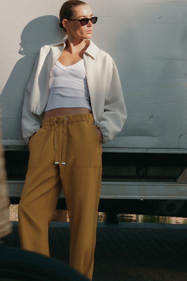CHAQUETA BOMBER ABULLONADA CREMALLERA - Crudo de Zara