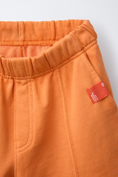 ENSEMBLE SWEAT À INSCRIPTION ET BERMUDA À ÉTIQUETTE - Orange de Zara - Image 7