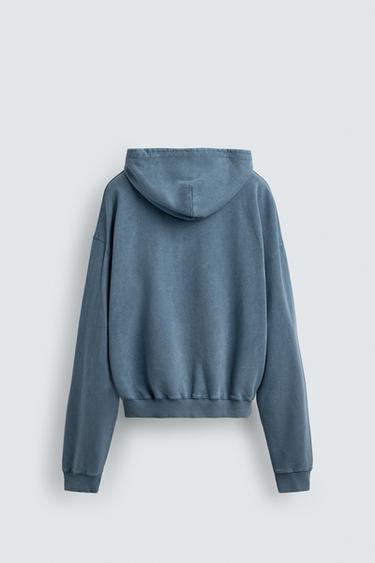 SWEAT DÉLAVÉ À INSCRIPTION IMPRIMÉE - Bleuté de Zara - Image 6
