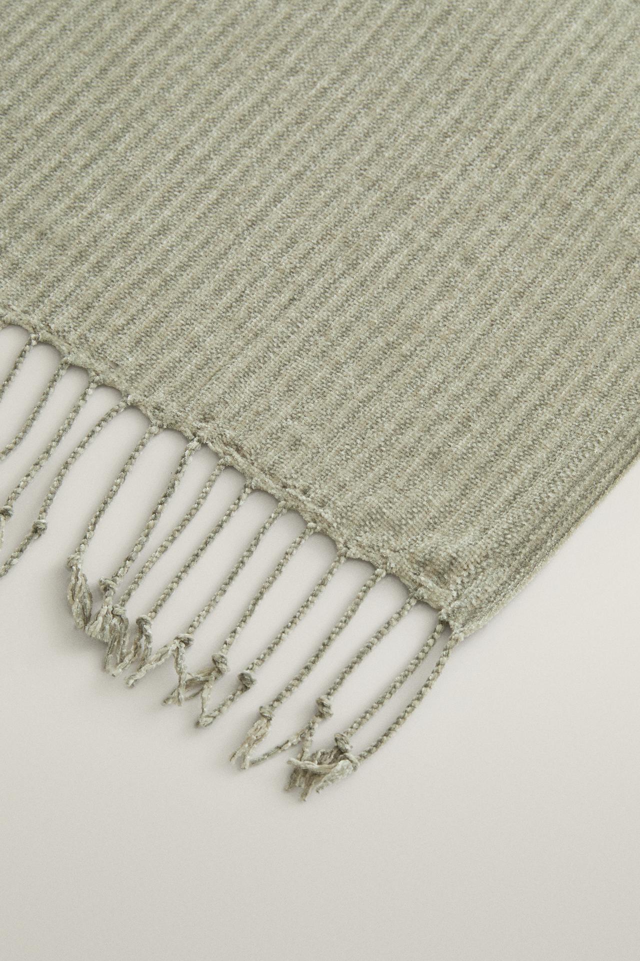STRIPED CHENILLE BLANKET — Green