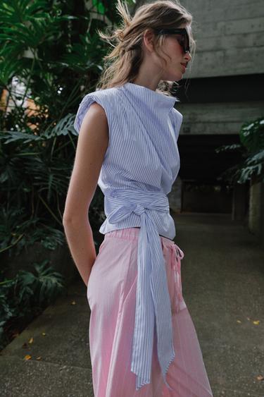 TOP À RAYURES AVEC ÉPAULETTES ET NŒUD EN FIL MÉTALLISÉ - 975 de Zara - Image 3