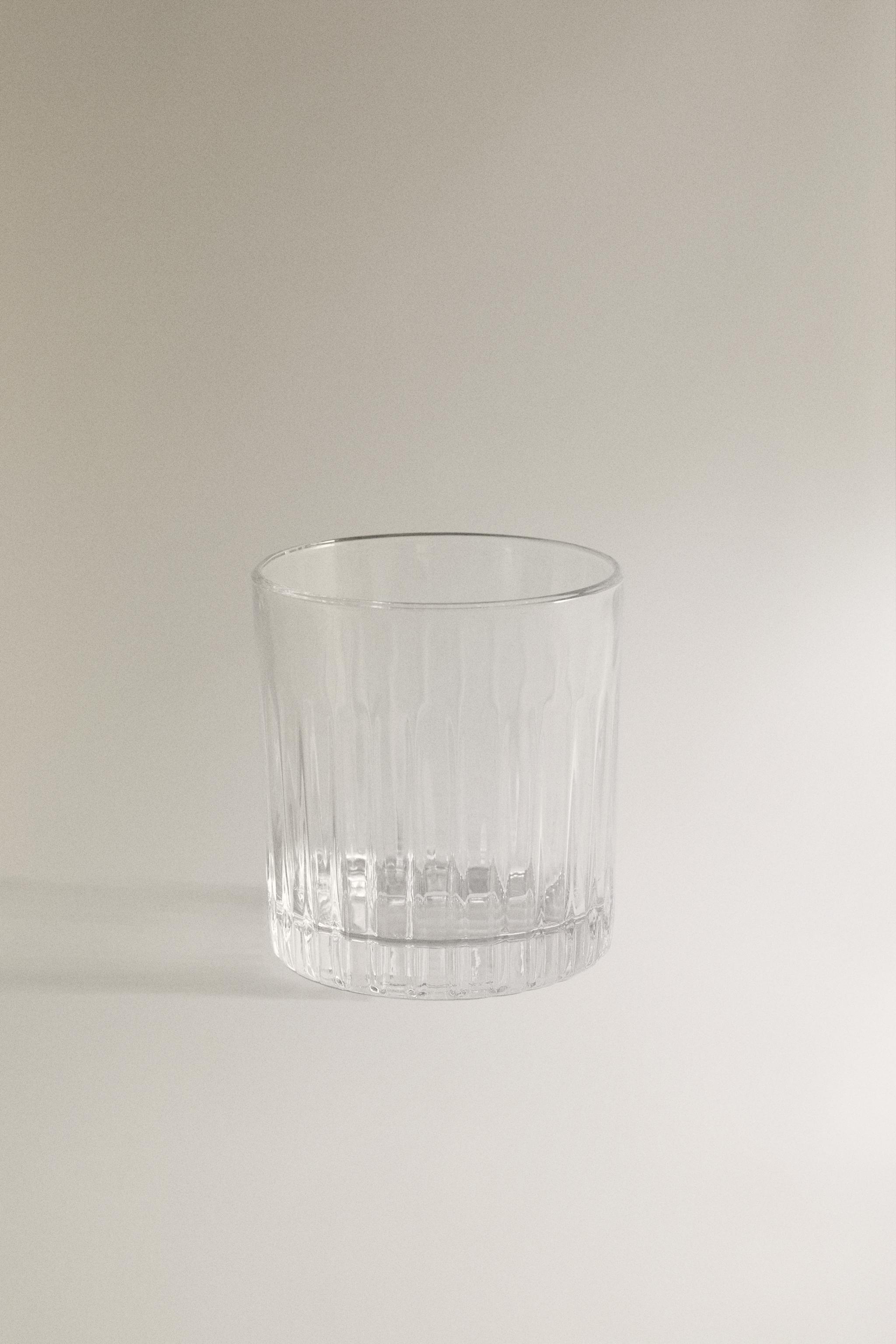 RAISED CRYSTALLINE TUMBLER