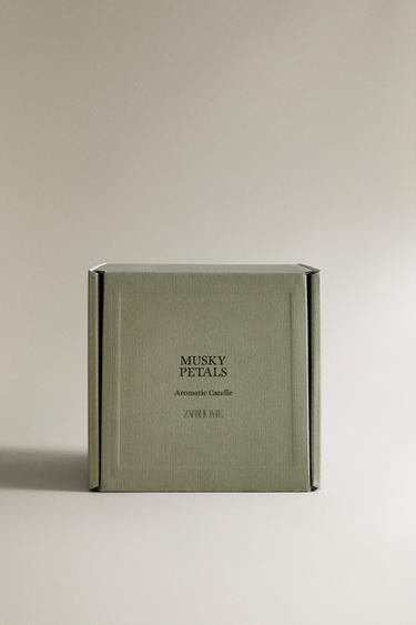 (430 G) MUSKY PETALS SCENTED CANDLE - Beige-brown by Zara - Image 3