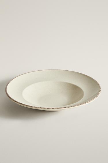 DISTRESSED STONEWARE PASTA PLATE — Light ecru 2