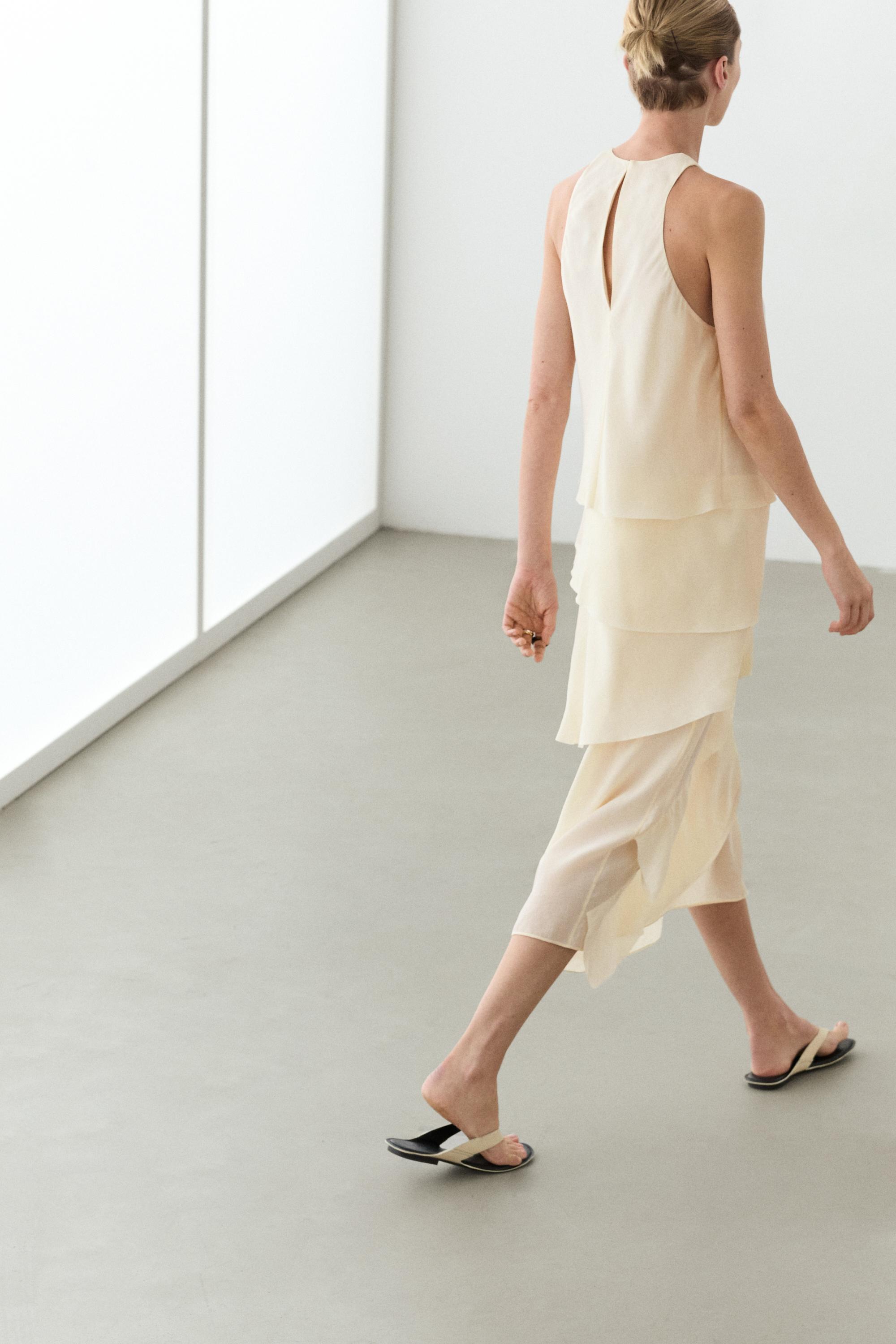 Flowing midi dress with ruffles