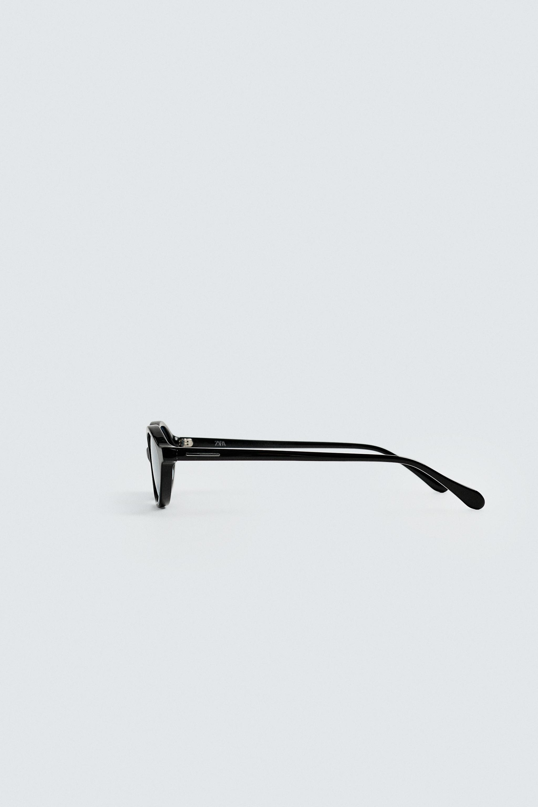 ブラックオーバル型サングラス 02750301800-e1.jpg?ts=