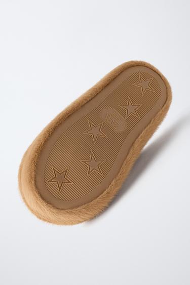 CAPYBARA CAPYFUN © SLIPPERS - Brown by Zara
