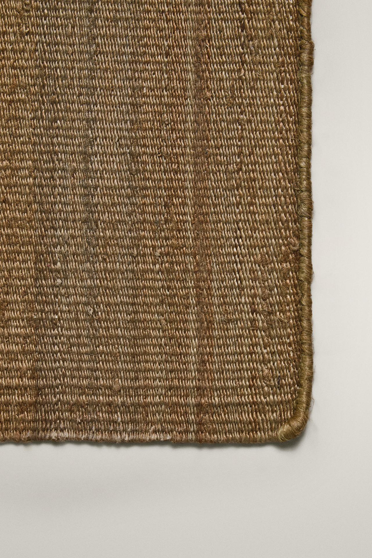 LIGHTWEIGHT JUTE RUG — Brown