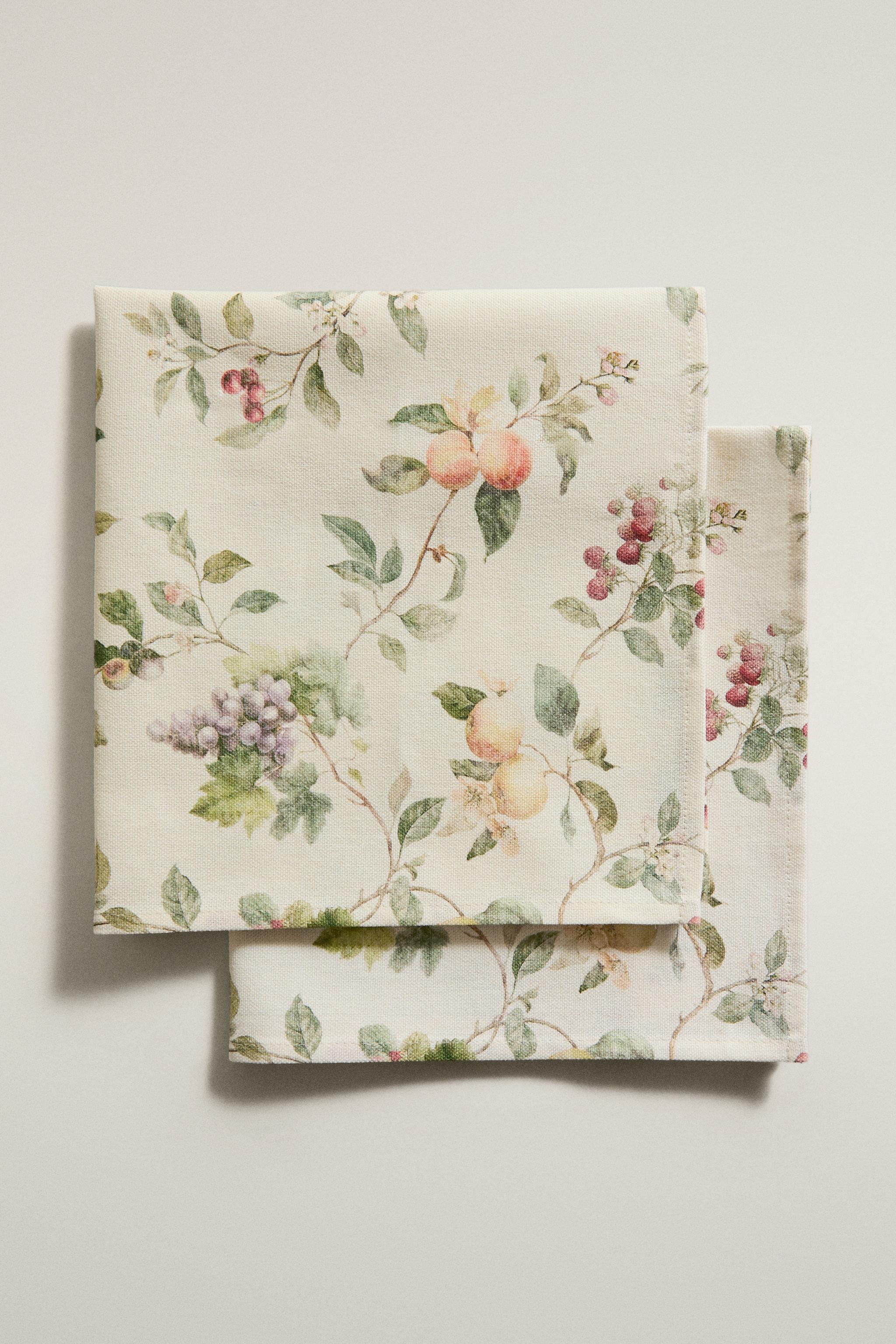 BOTANICAL PRINT NAPKINS (PACK OF 2)