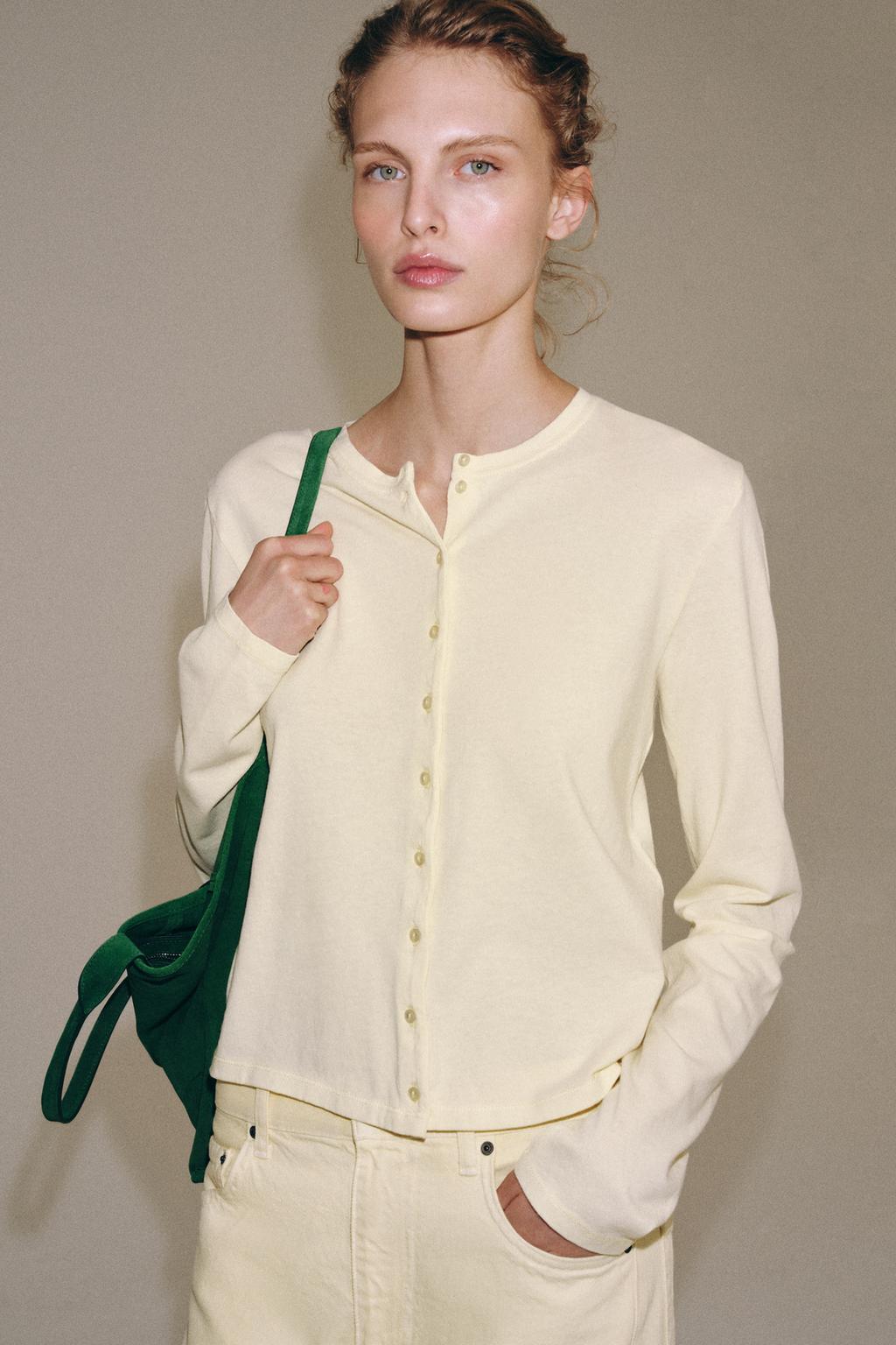 100% COTTON BUTTON T-SHIRT