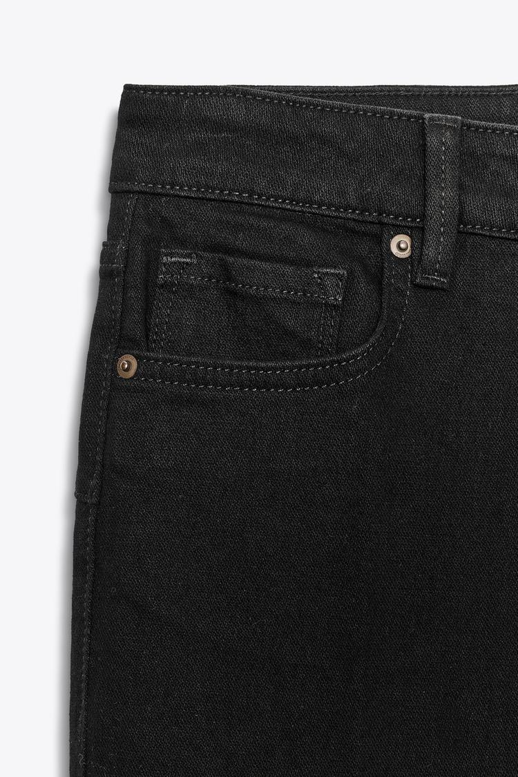ZW COLLECTION JEANS DE CINTURA MEDIA Y PIERNA ACAMPANADA 8