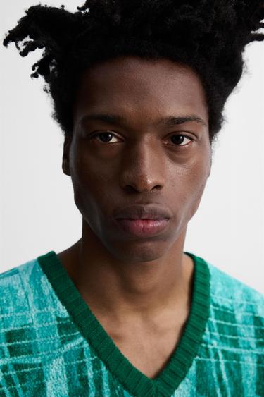 GRAPHIC PRINT KNIT WAISTCOAT © OTIS KWAME KYE QUAICOE - Emerald by Zara - Image 5