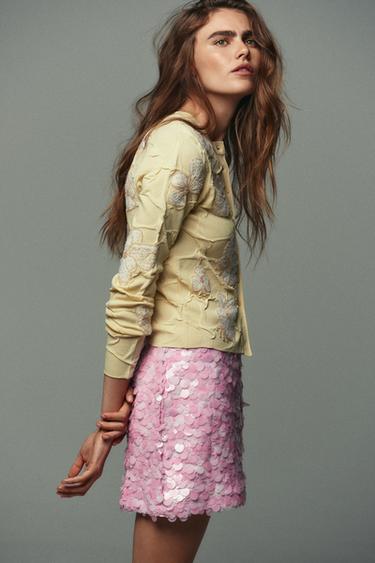 GILET EN MAILLE FANTAISIE - Jaune clair de Zara - Image 3