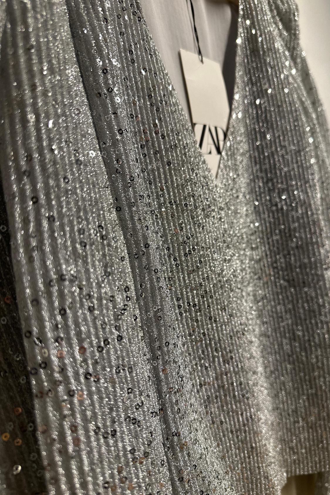SEQUINNED TOP - Image 3