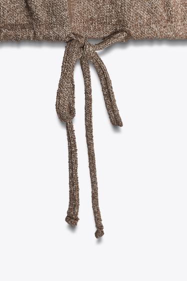 T-SHIRT EN MAILLE COUPÉE - Marron / Écru de Zara - Image 7